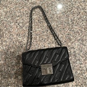 Micheal Kors Quilted Black Shoulder Bag